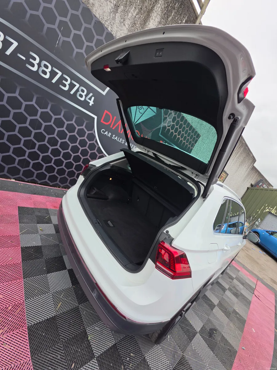 VW TIGUAN HIGHLINE AUTO 2L TDI 4 MOTION APPLE PLAY - Image 6