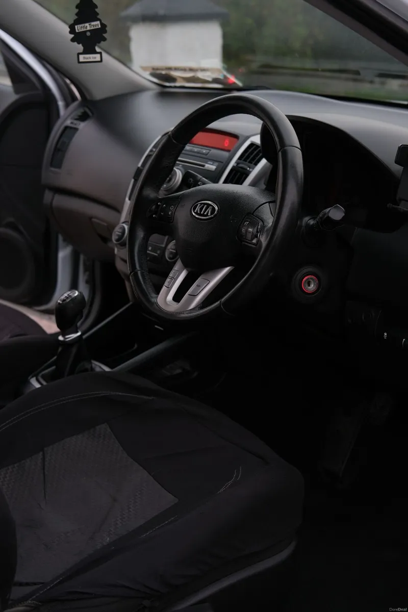 Kia Ceed 2012 - Image 2
