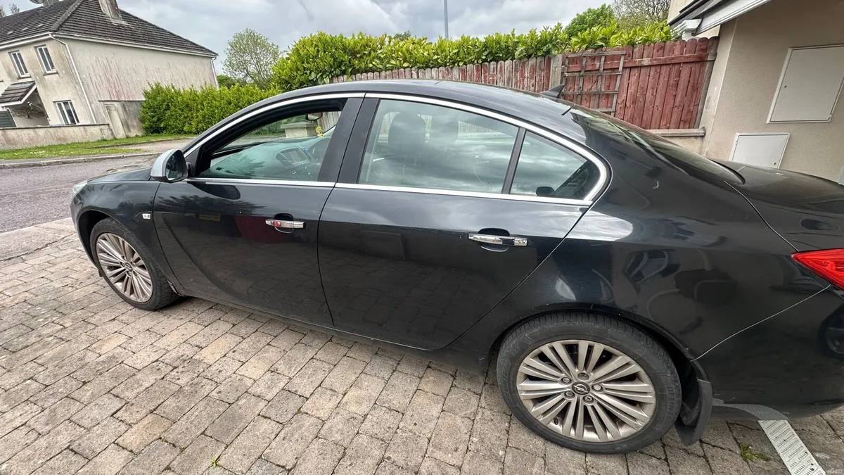 Opel Insignia 2013 – NCT 08/26 - Image 2