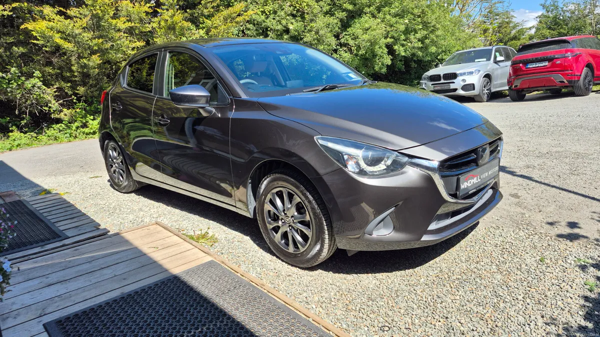 Mazda Demio 1.3 Automatic 2017 - Image 2
