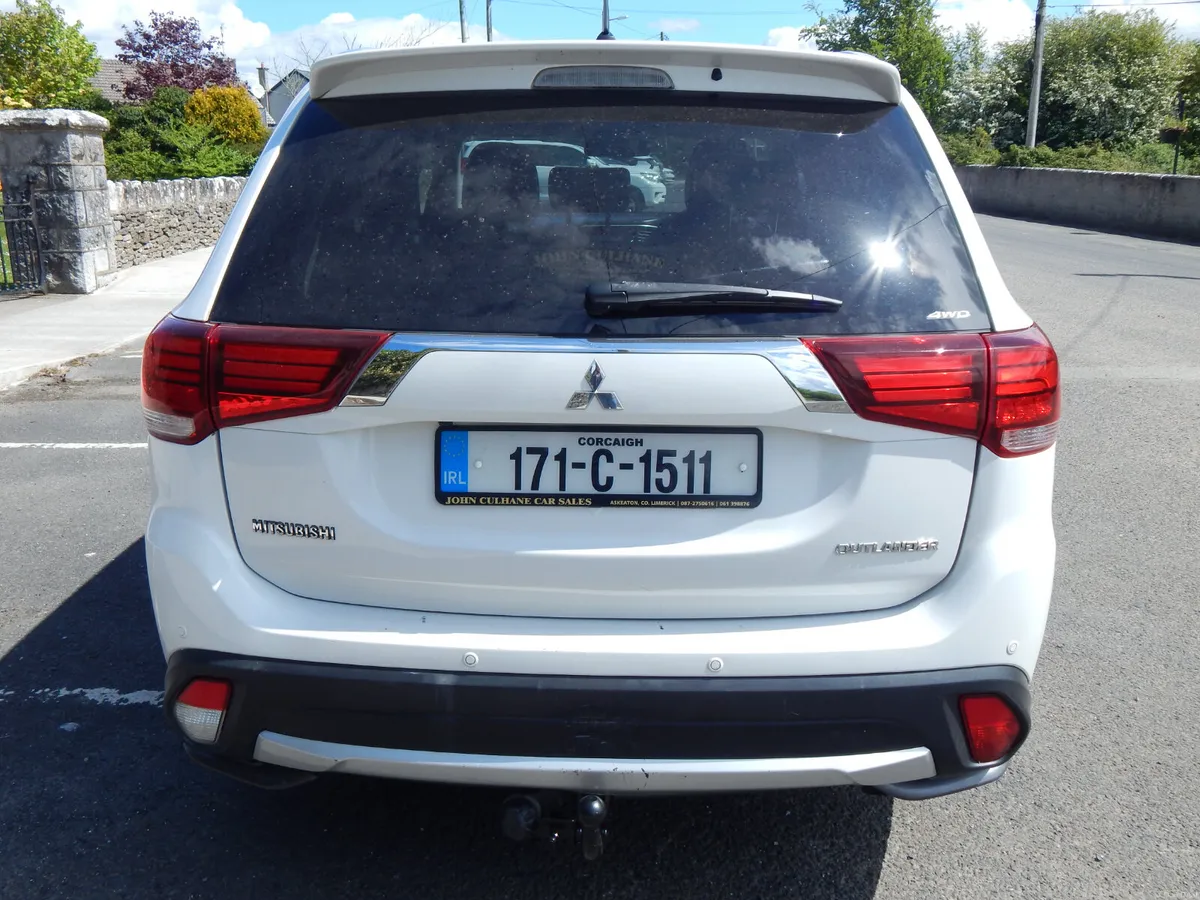 2017 Mitsubishi Outlander 4x4 7 Seats NCT 01/27 - Image 6