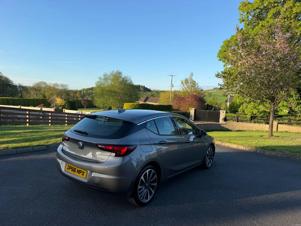2017 Vauxhall Astra - Image 6