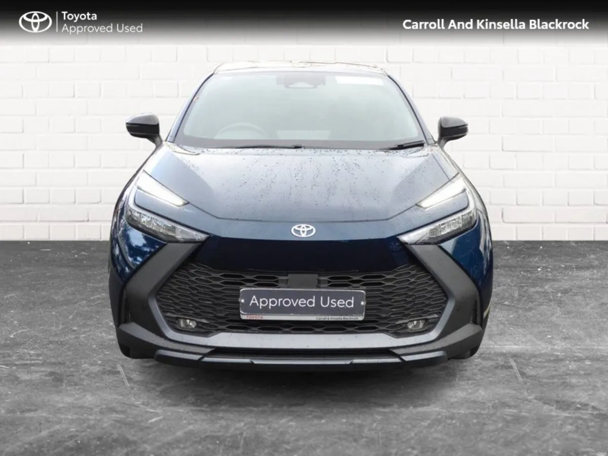 Toyota C-HR Hybrid Sport - Image 5