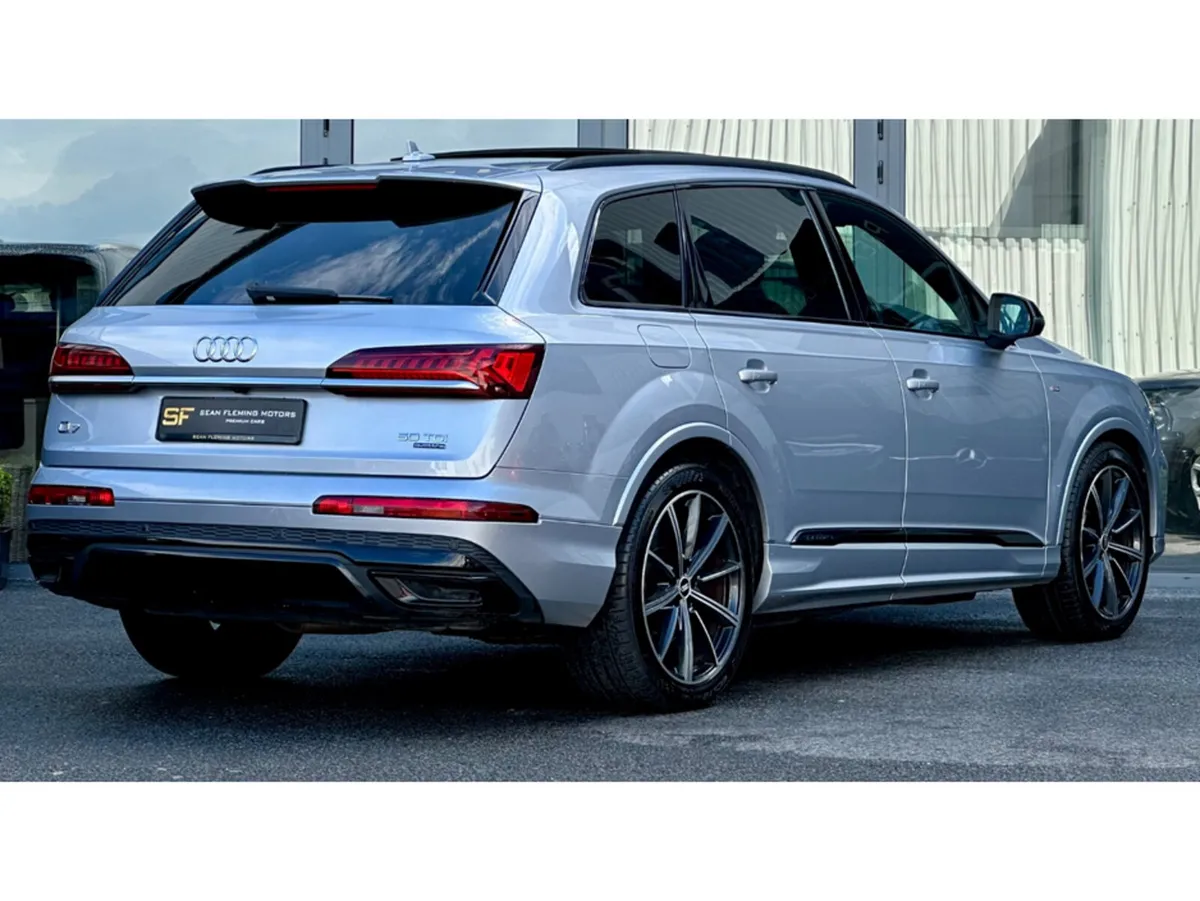 Audi Q7 3.0 TDI BLK EDITION Q MHEV 7S 5DR A 50 3.0 - Image 4