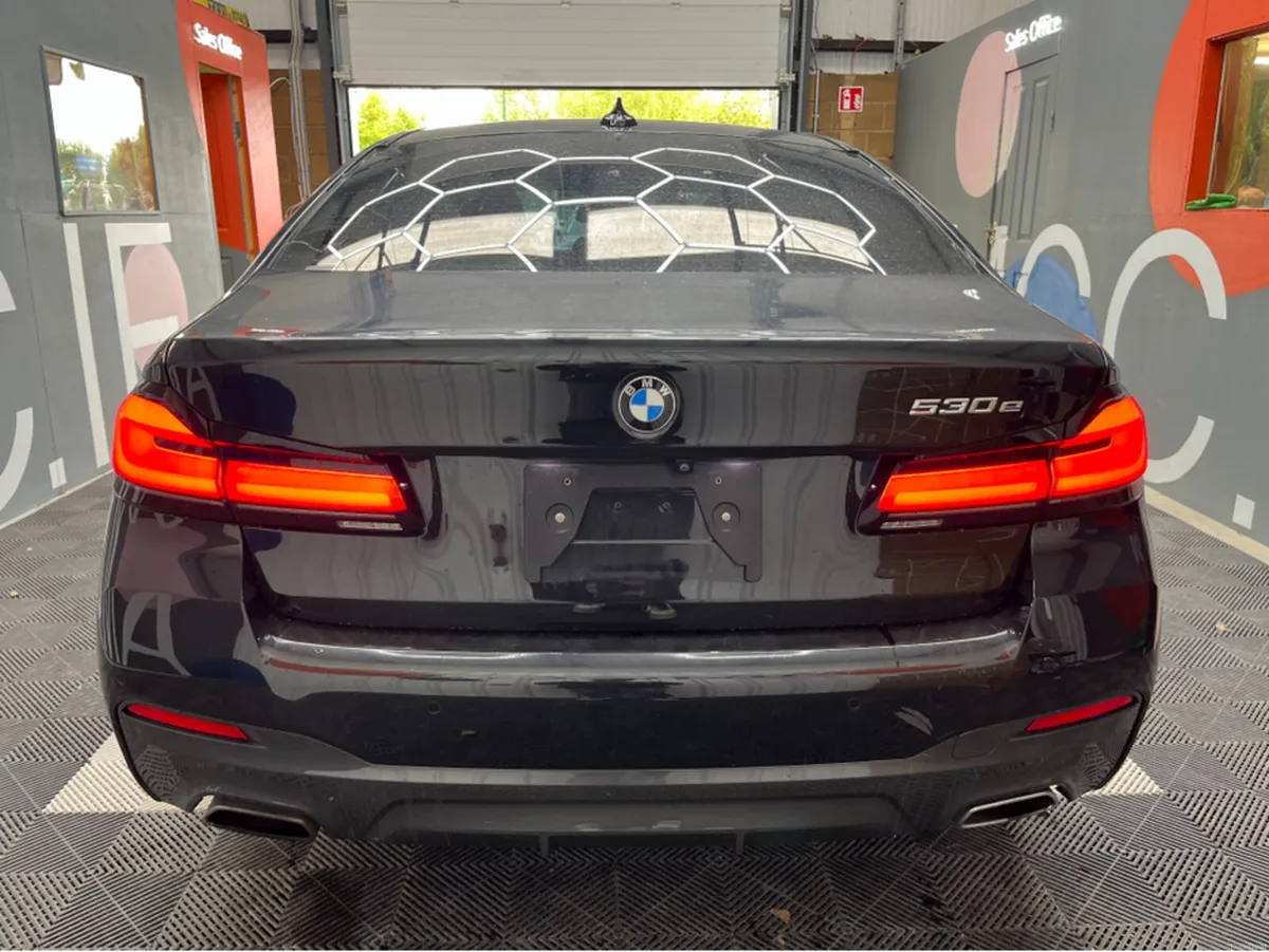 BMW 5-Series 2021 BMW 530E M-SPORT EDITION 2.0 AUT - Image 3