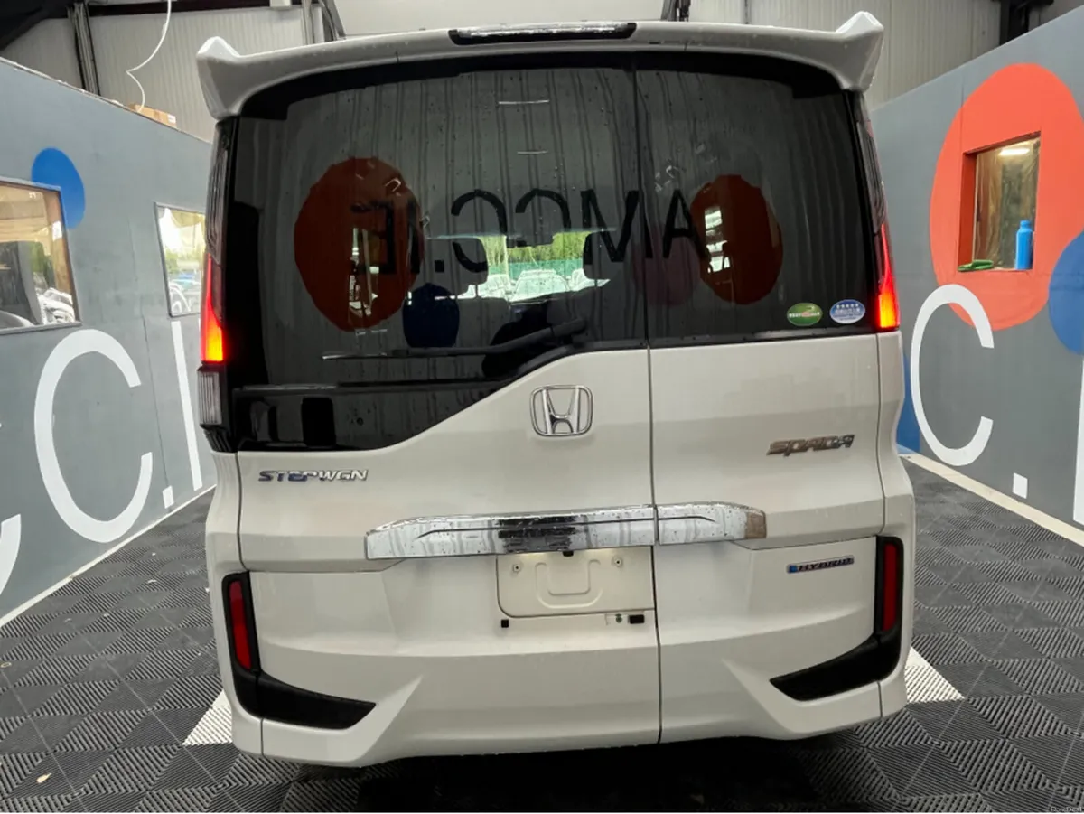 Honda Stepwagon 2018 HONDA STEPWAGON SPADA G HYBRI - Image 3
