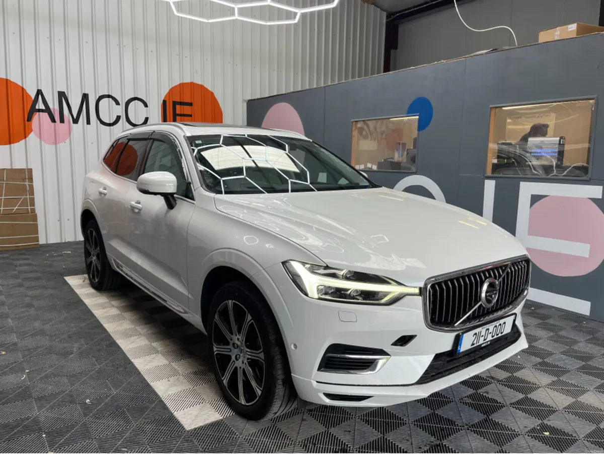 Volvo XC60 2021 VOLVO XC60 RECHARGE PLUG-IN HYBRID - Image 1