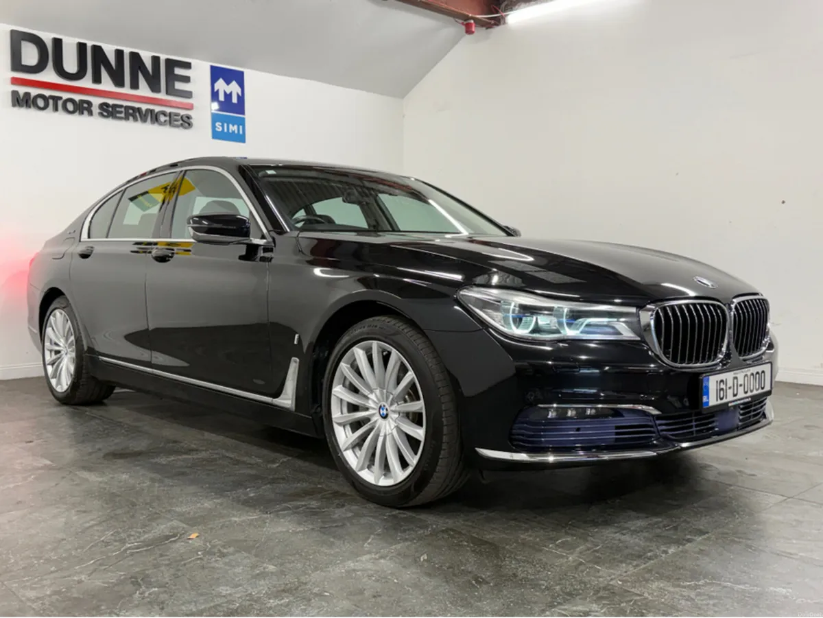 BMW 7-Series **LUXERY MODEL **360 CAMERA **DUAL ME - Image 4