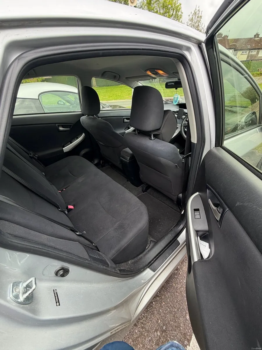Toyota Prius - Image 3