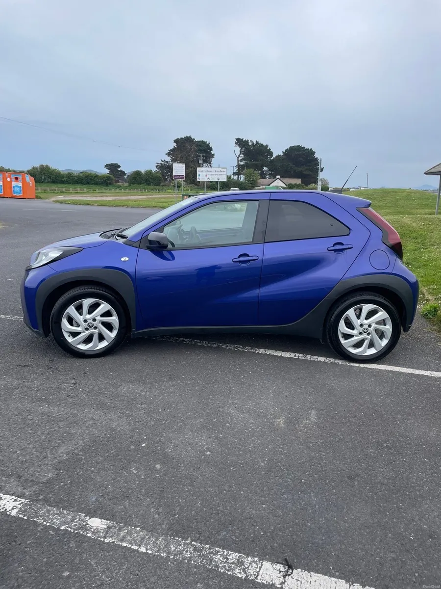 Toyota Aygo X Pulse - Image 2