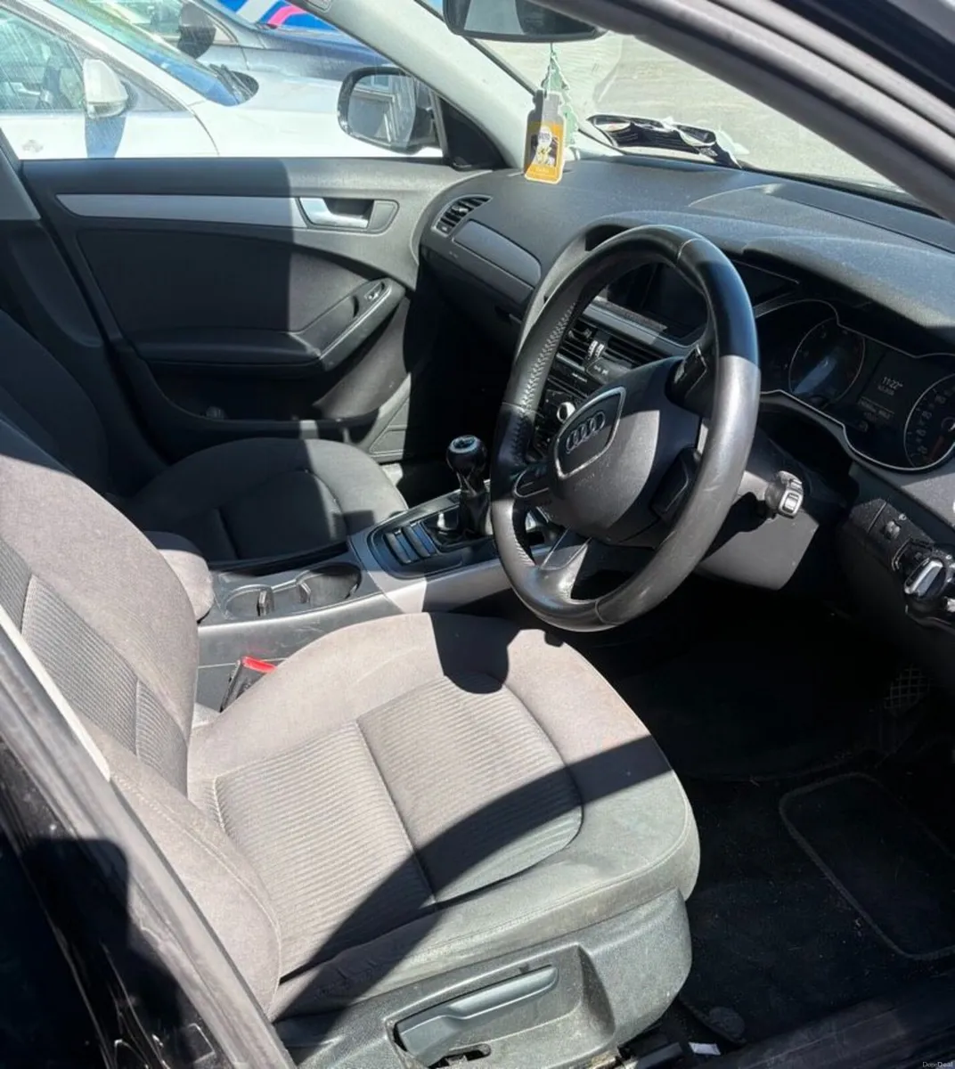 Audi A4 2012 - Image 4