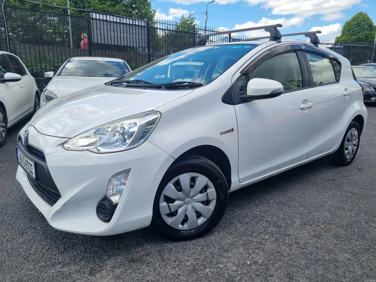 Toyota Aqua  Hybrid  2016 - Image 4