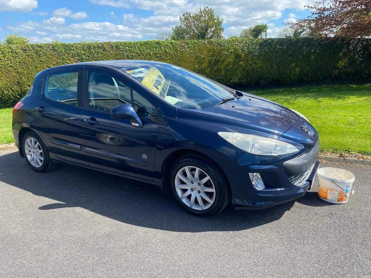 Peugeot 308 - Image 2