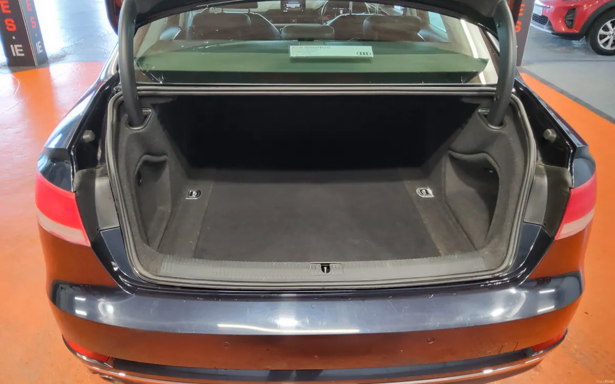 Audi A4 2017 - Image 4