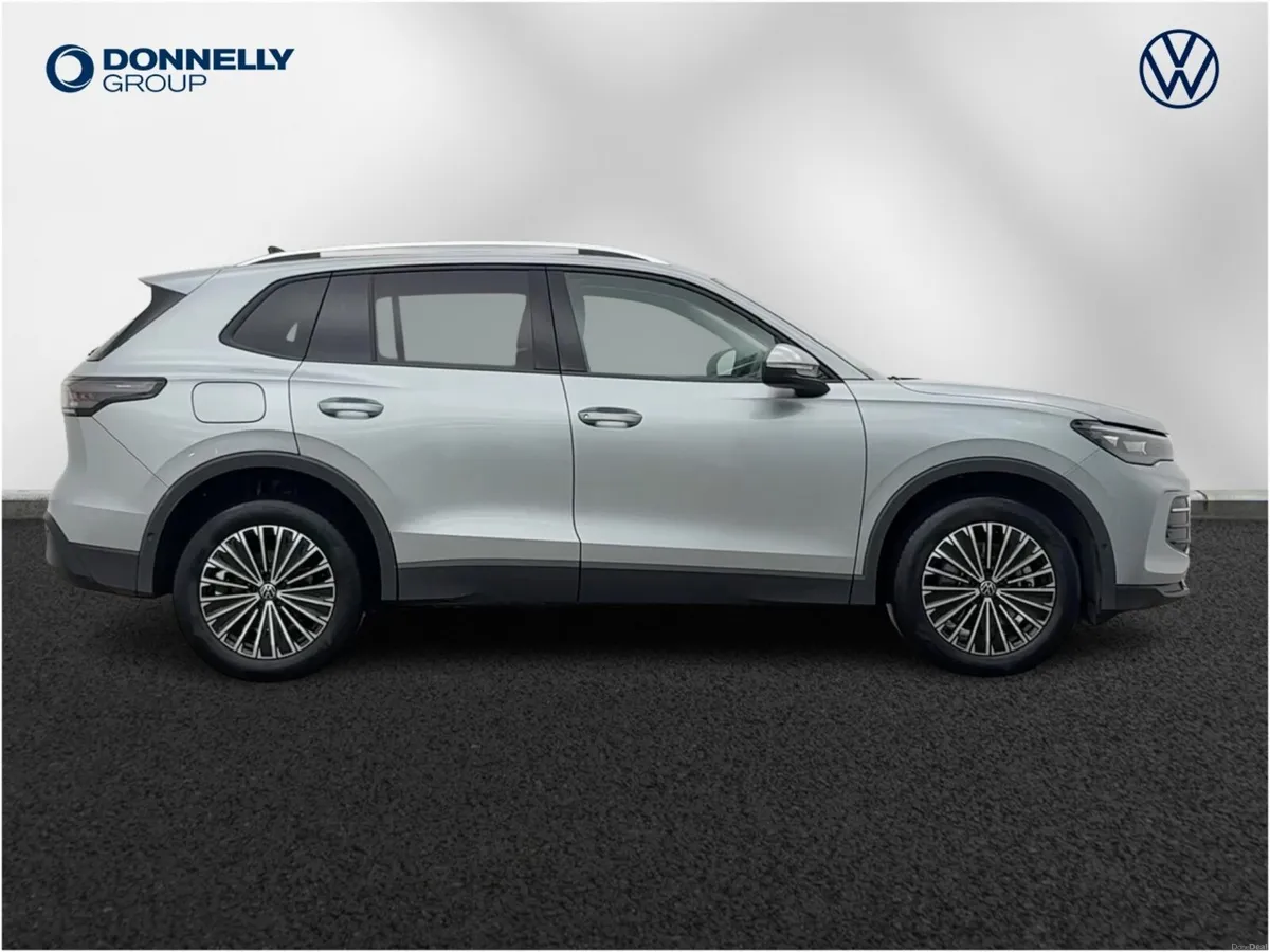 Volkswagen Tiguan Estate Match - Image 4