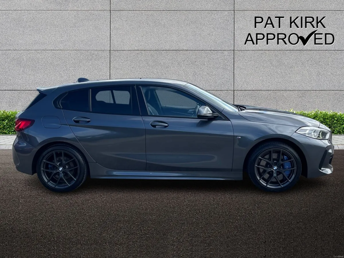 BMW 1 Series Diesel Hatchback M Sport - Image 3
