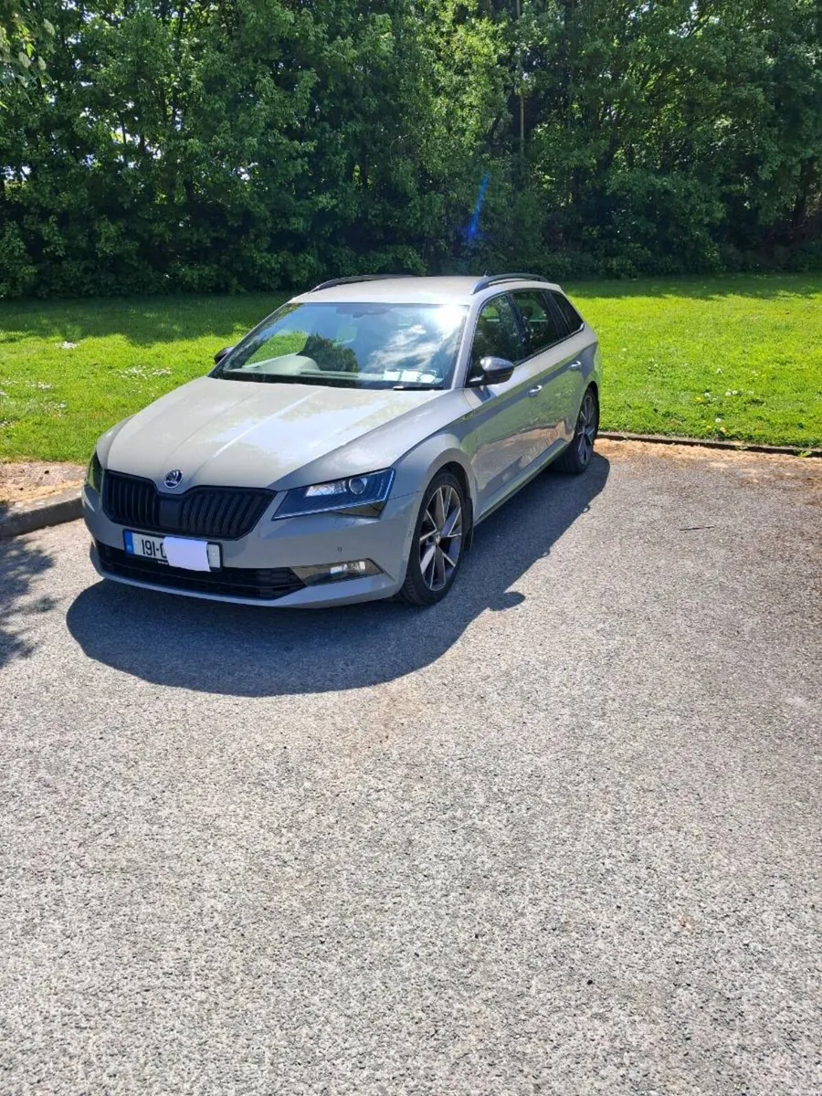 Skoda Superb Sport line 150 - Image 1