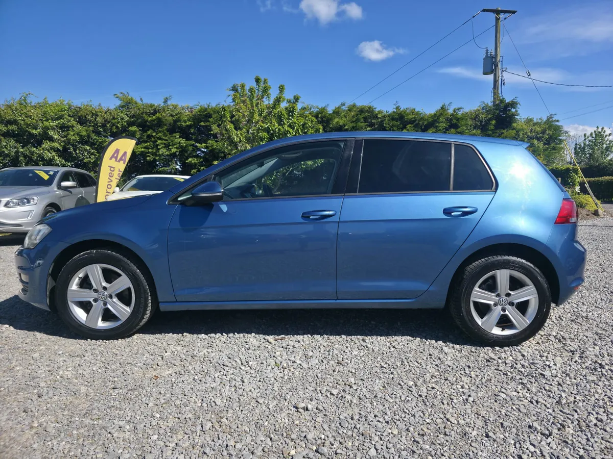 2015 Volkswagen Golf Comfortline Premium Edition - Image 2