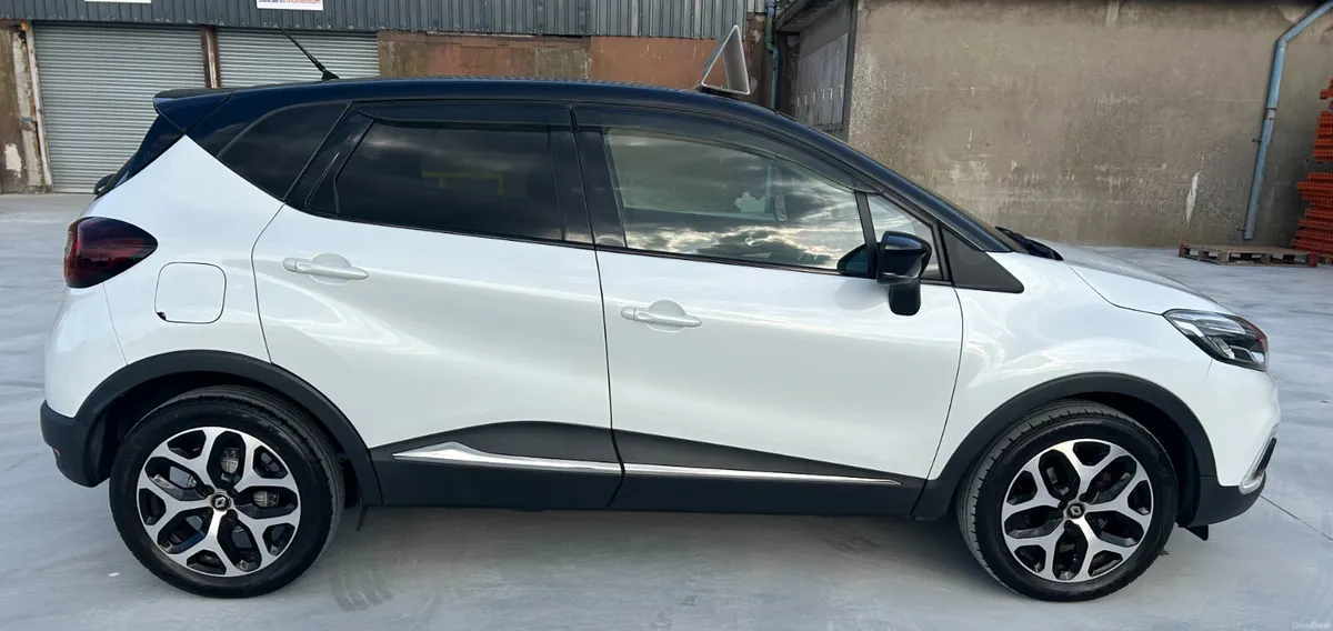2018 Renault Captur 1.2 Petrol Automatic - Image 4