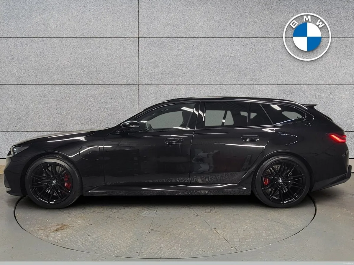 BMW M5 M5 Touring - Image 4