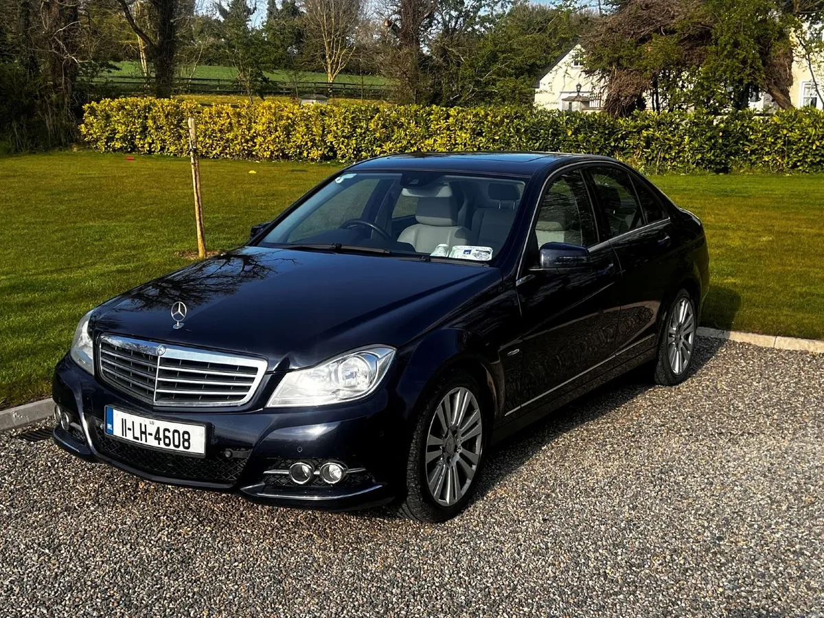 Mercedes-Benz C-Class 2011 - Image 1