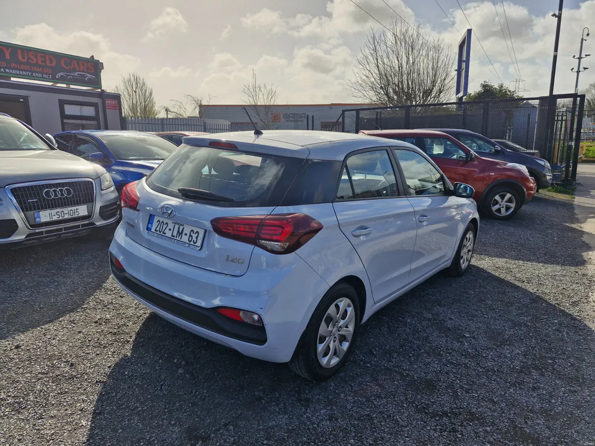 Hyundai i20 2020 - Image 2