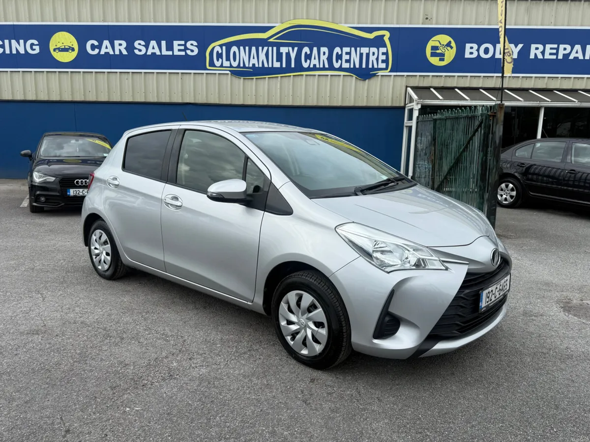 Immaculate Toyota Vitz / Yaris 1.0 Petrol Automati - Image 4