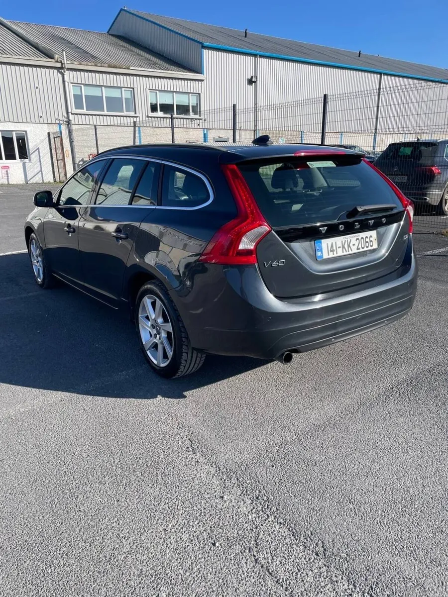 VOLVO V60🔥Automatic 🔥NCT&Tax🔥 - Image 5