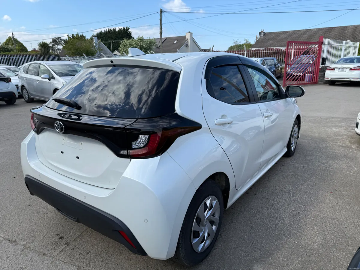 ///TOYOTA YARIS 2020///AUTOMATIC///REVERSE CAMERA/ - Image 5