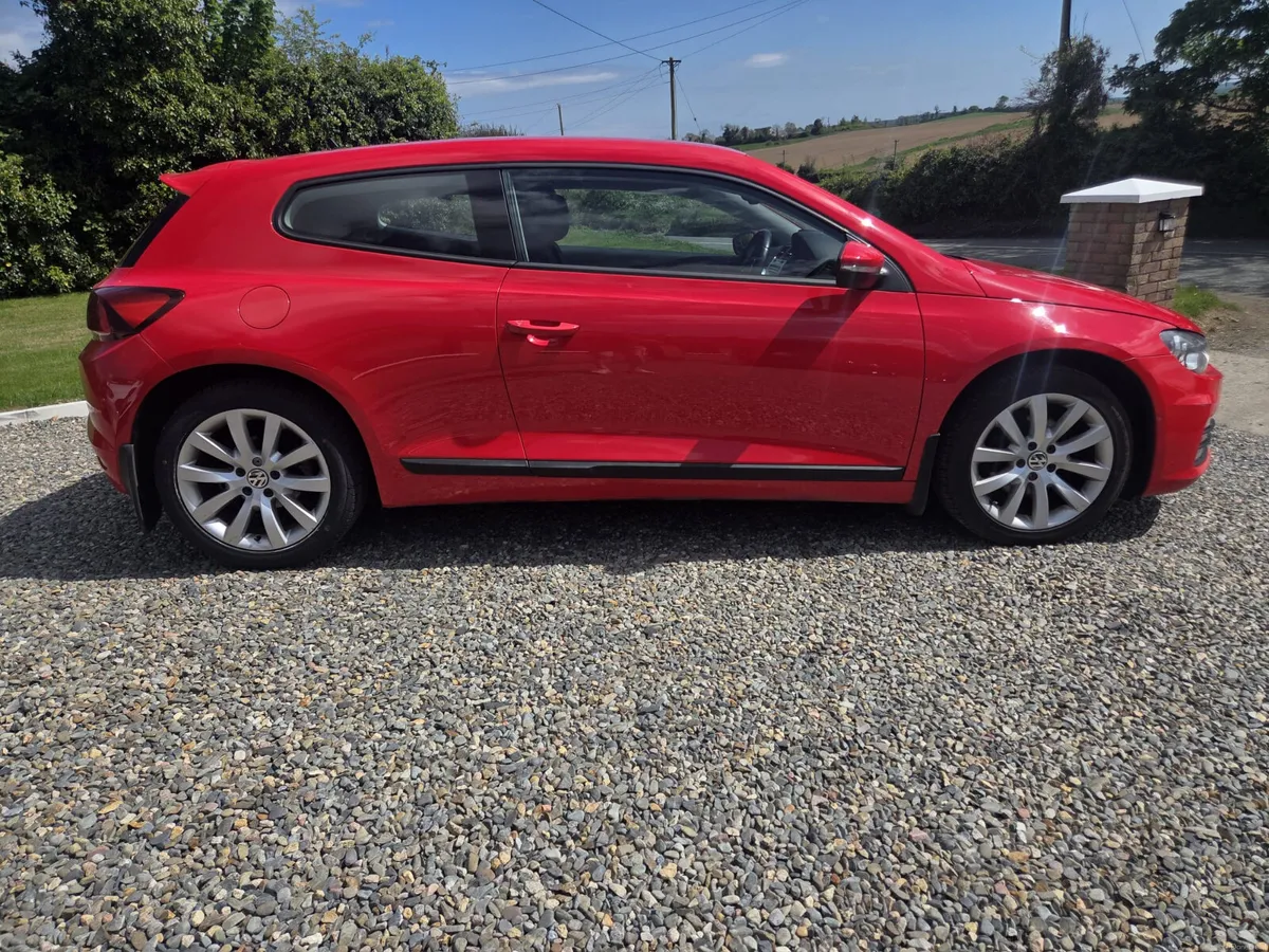 Volkswagen Scirocco 2015 petrol 1.4 tsi - Image 2