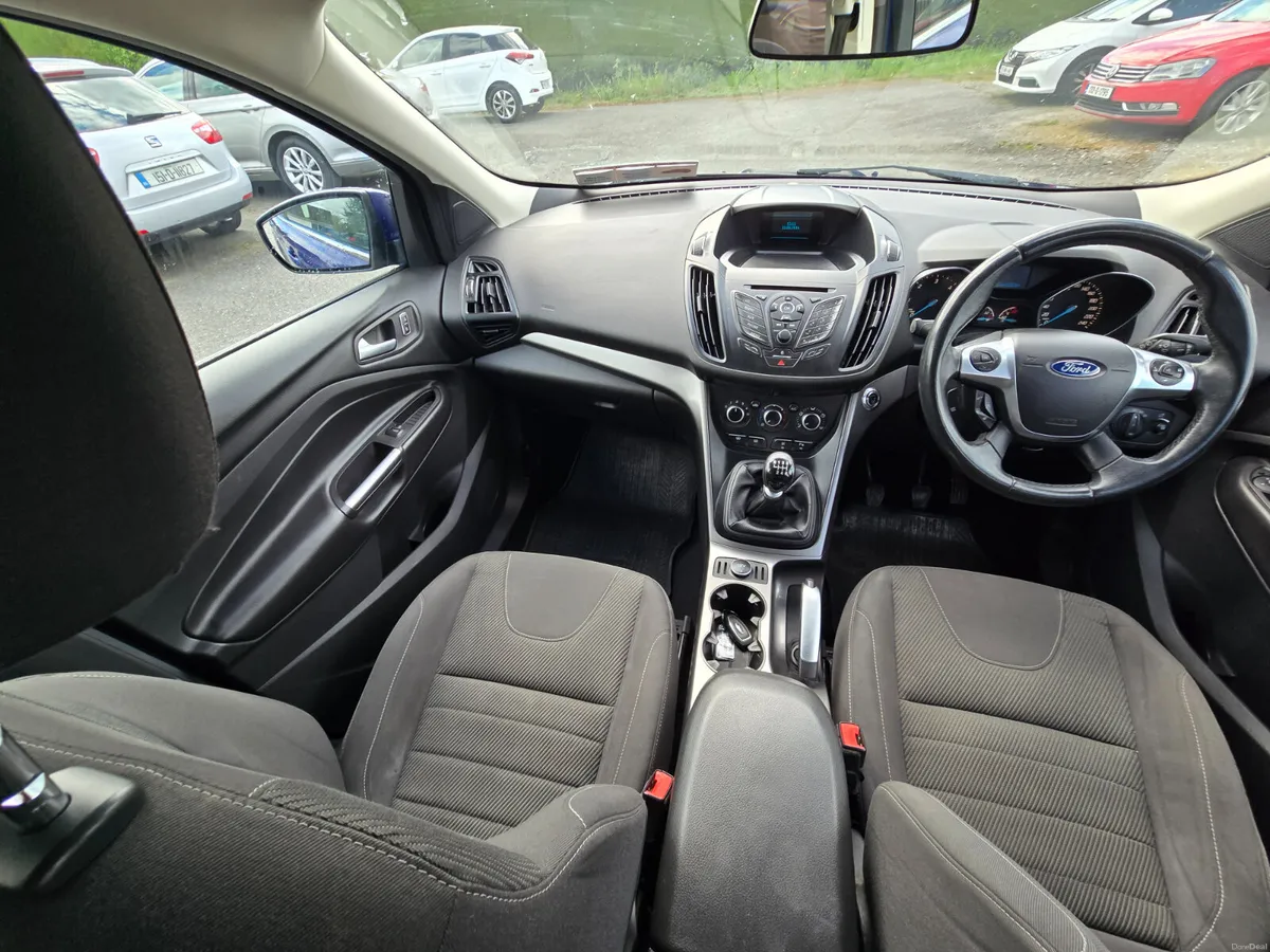 142 Ford Kuga Zetec 140Bhp 2WD NCT 11-27 - Image 6