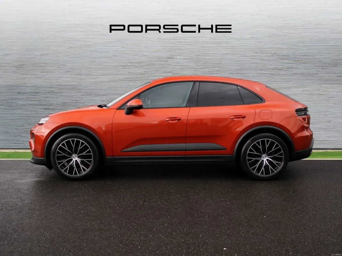 Porsche Macan Electric - Image 3