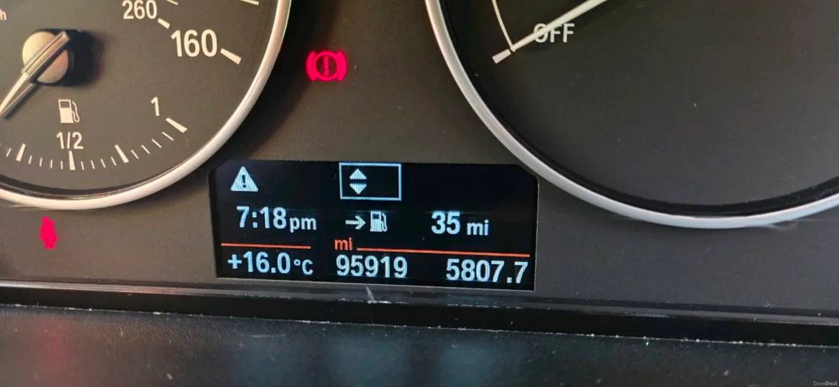 141 BMW 1 SERIES - Image 4