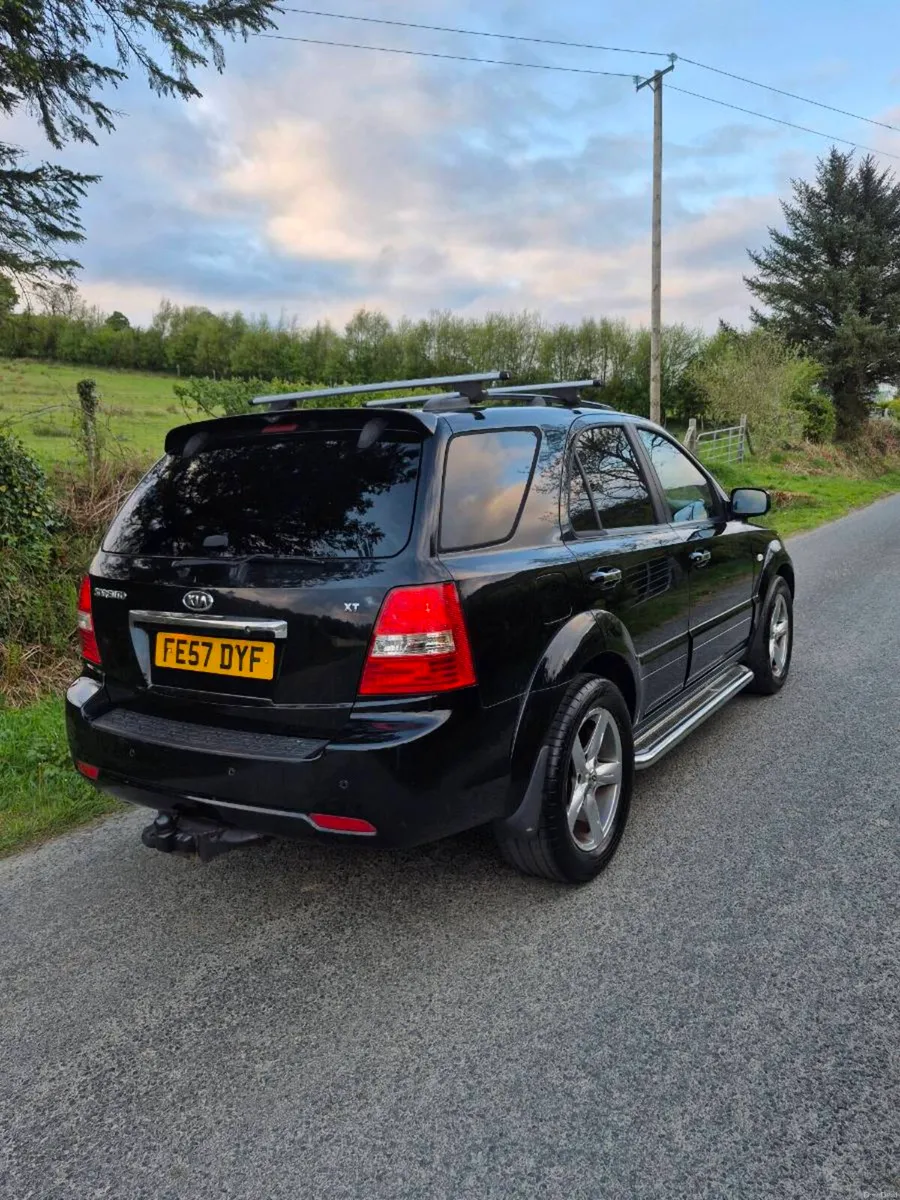 2007 Kia Sorento XT 2.5 Automatic - Image 2