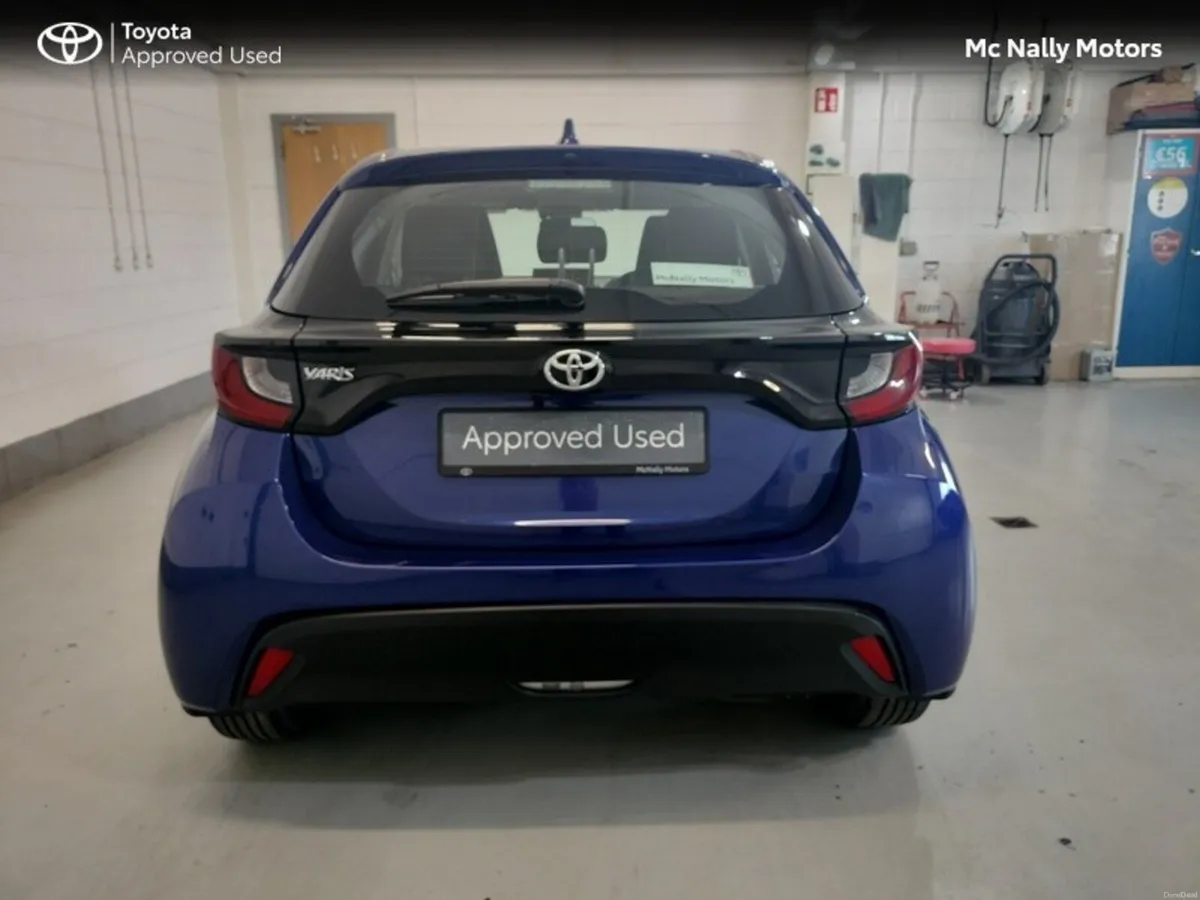 Toyota Yaris 1.0 LUNA PETROL MANUAL LOW KMS - Image 4