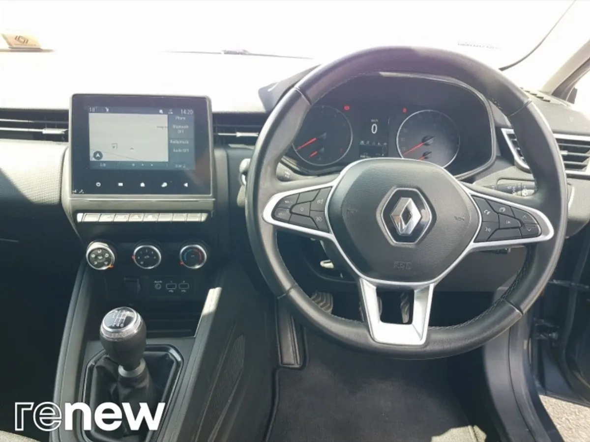Renault Clio ICONIC - Image 2