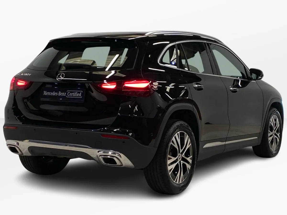 Mercedes-Benz GLA GLA 180 d Progressive Plus | Rev - Image 3