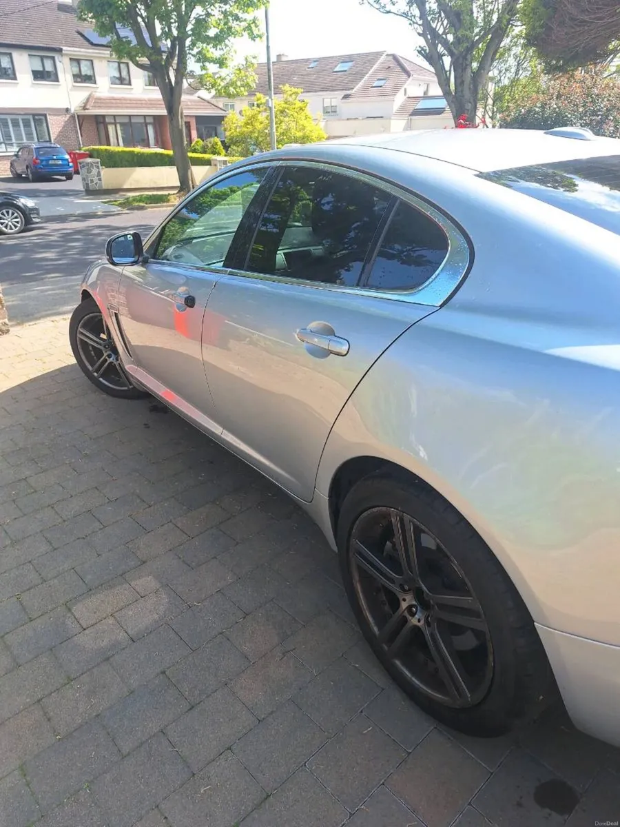 Jaguar XF Premium Edition New NCT 17/11/26 - Image 4