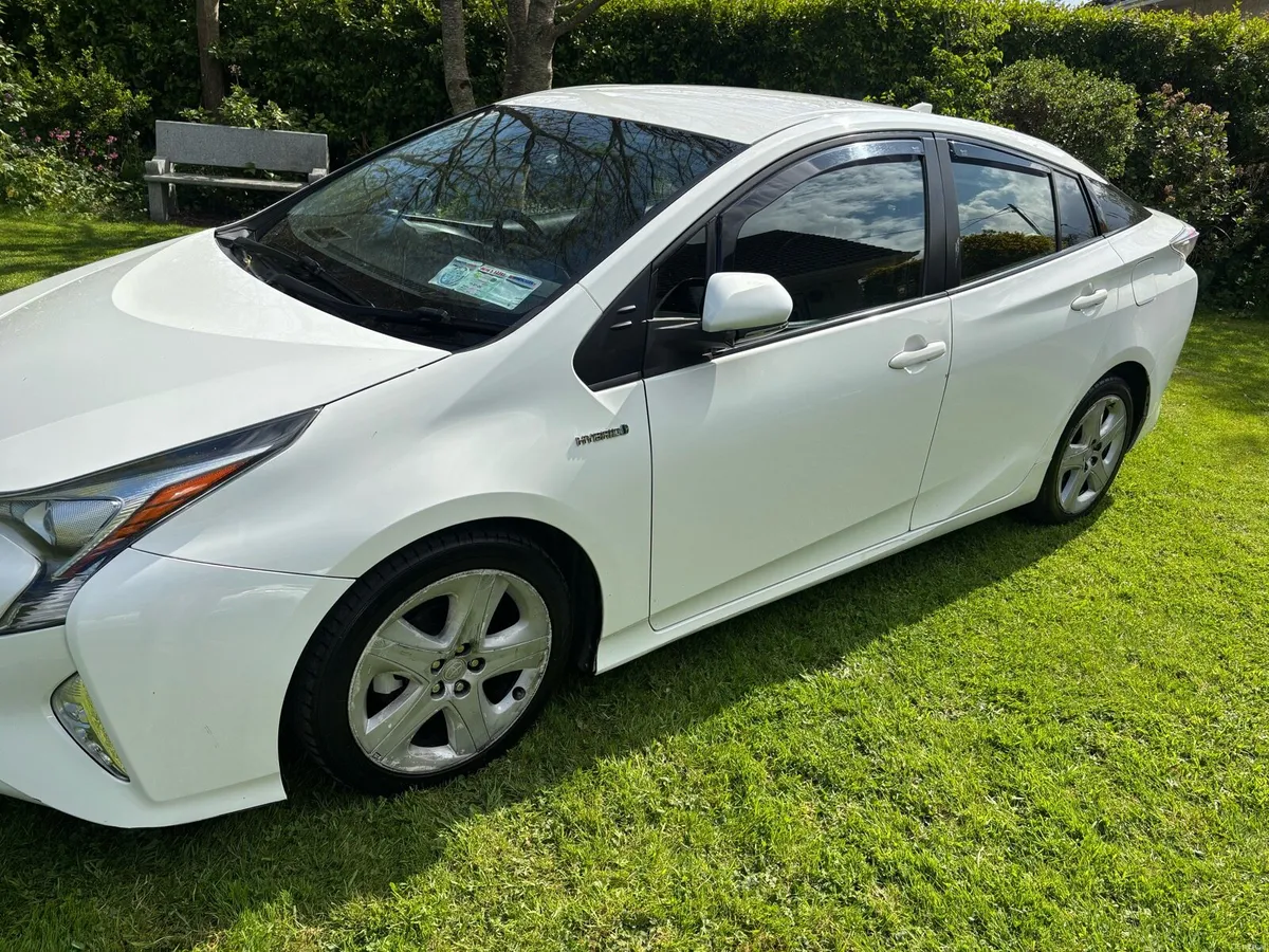 161 Toyota Prius - Image 2