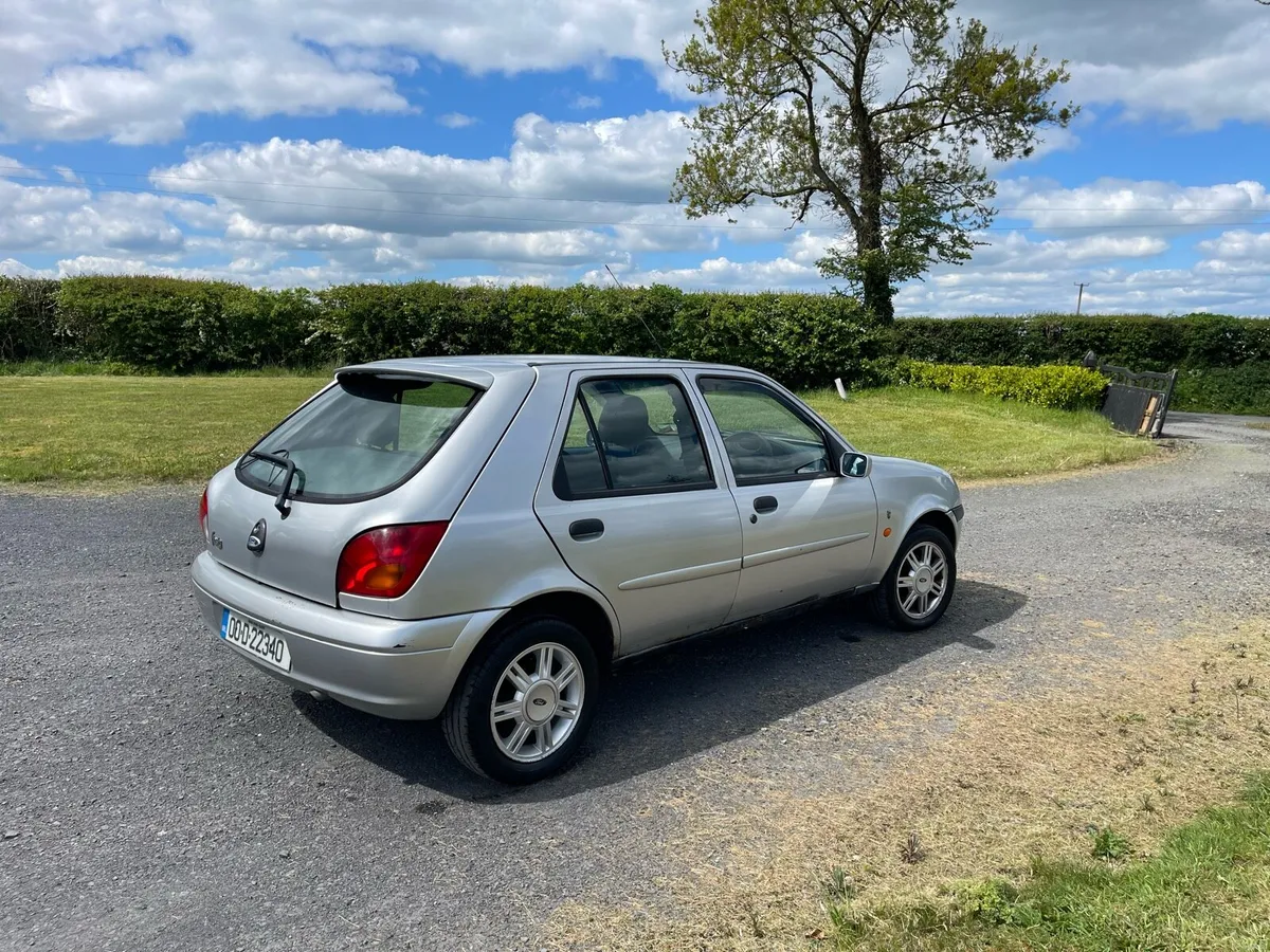 Ford Fiesta Ghia taxed & NCT - Image 4