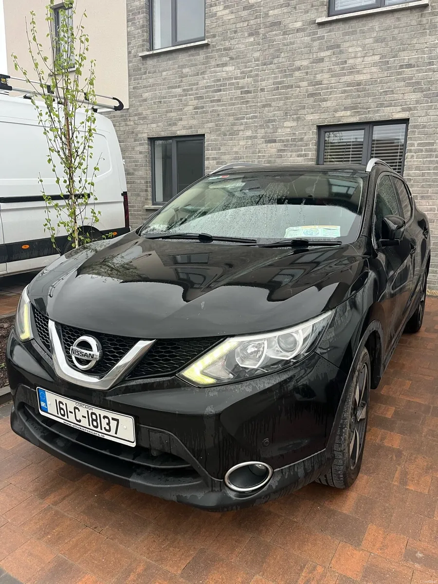 Nissan Qashqai 1.2 Petrol - Image 4