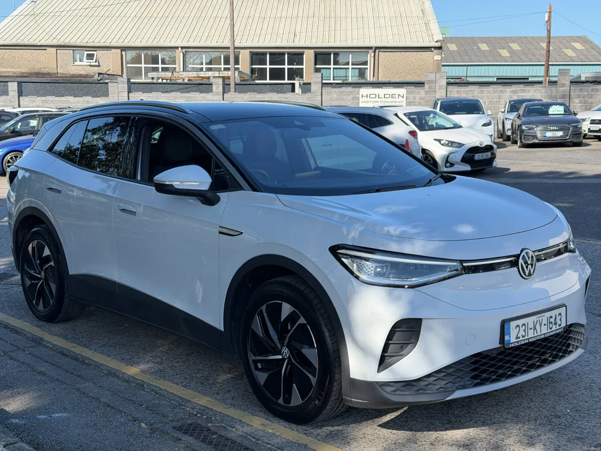2023 Volkswagen ID.4..PURE..52KWH..PAN ROOF..2KEYS - Image 6