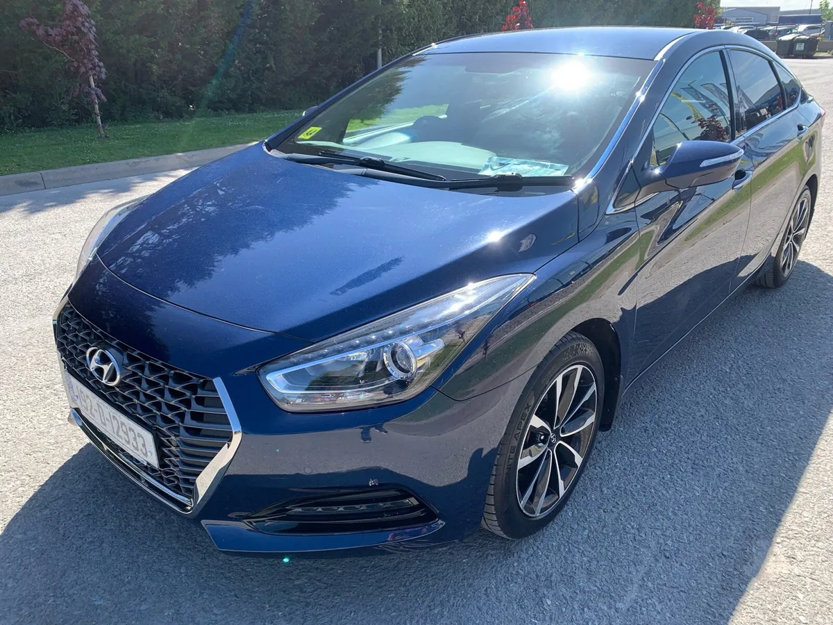 2019 Hyundai i40 diesel, Nctd 7/27, Taxed 11/26 - Image 2