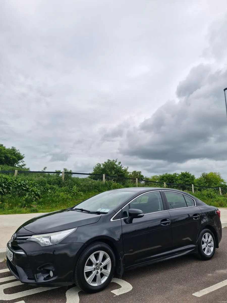 152 Toyota Avensis 1.6Diesel D4D - Image 4