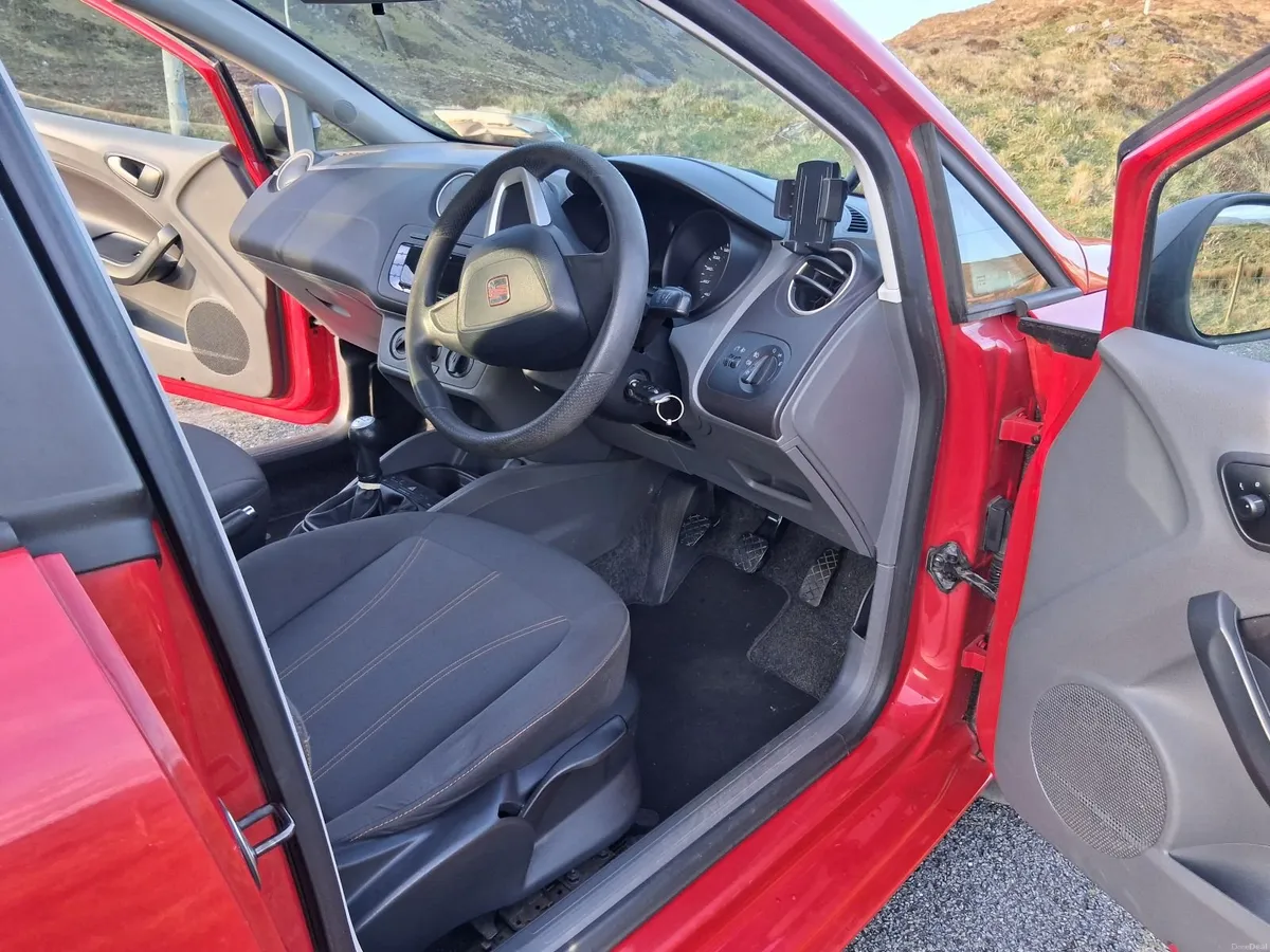 SEAT IBIZA ST 1.2 TDI SE Estate - Image 2