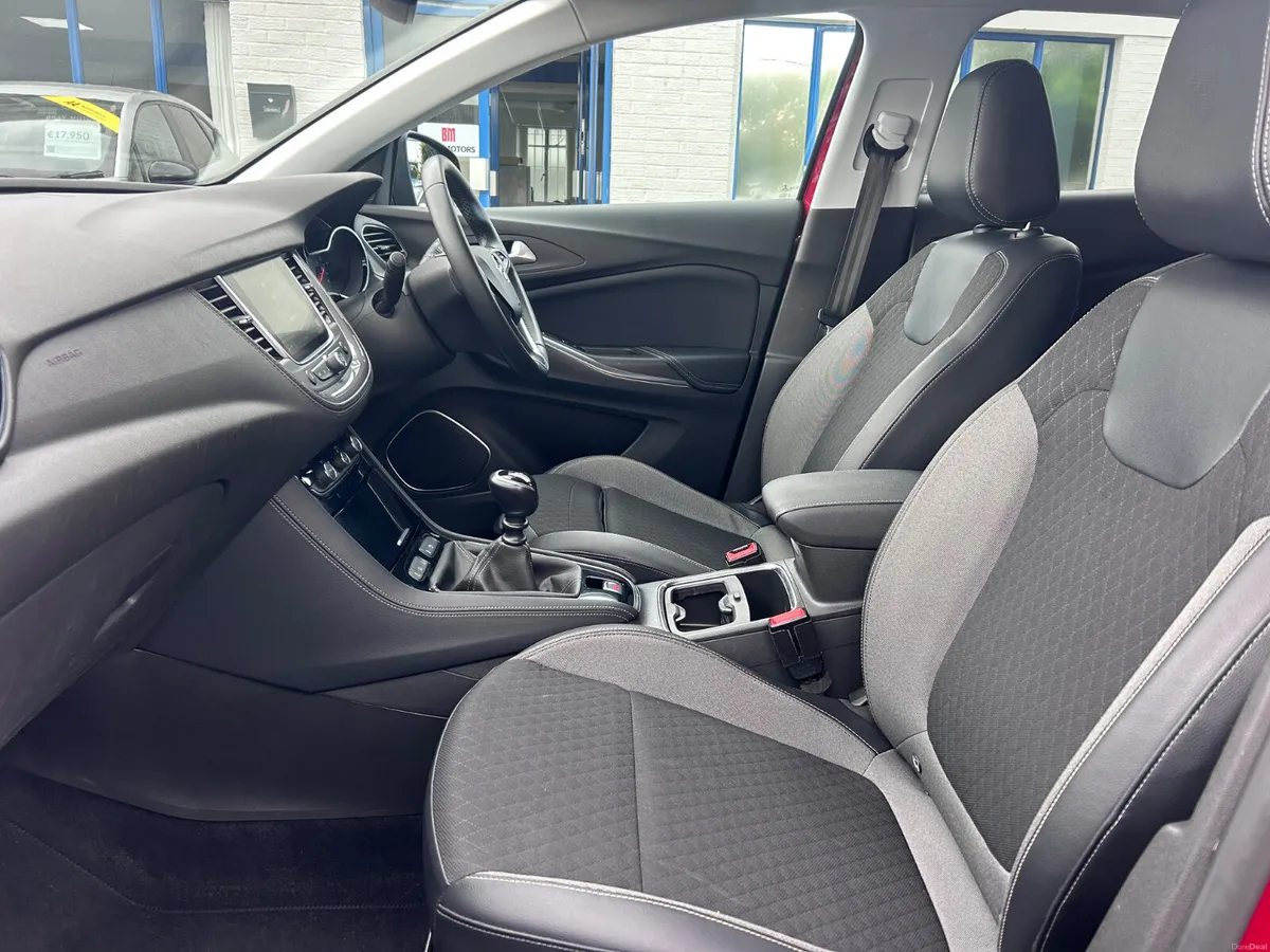2019 OPEL GRANDLAND X 1.2 SRI SPORT LOW KMS - Image 4