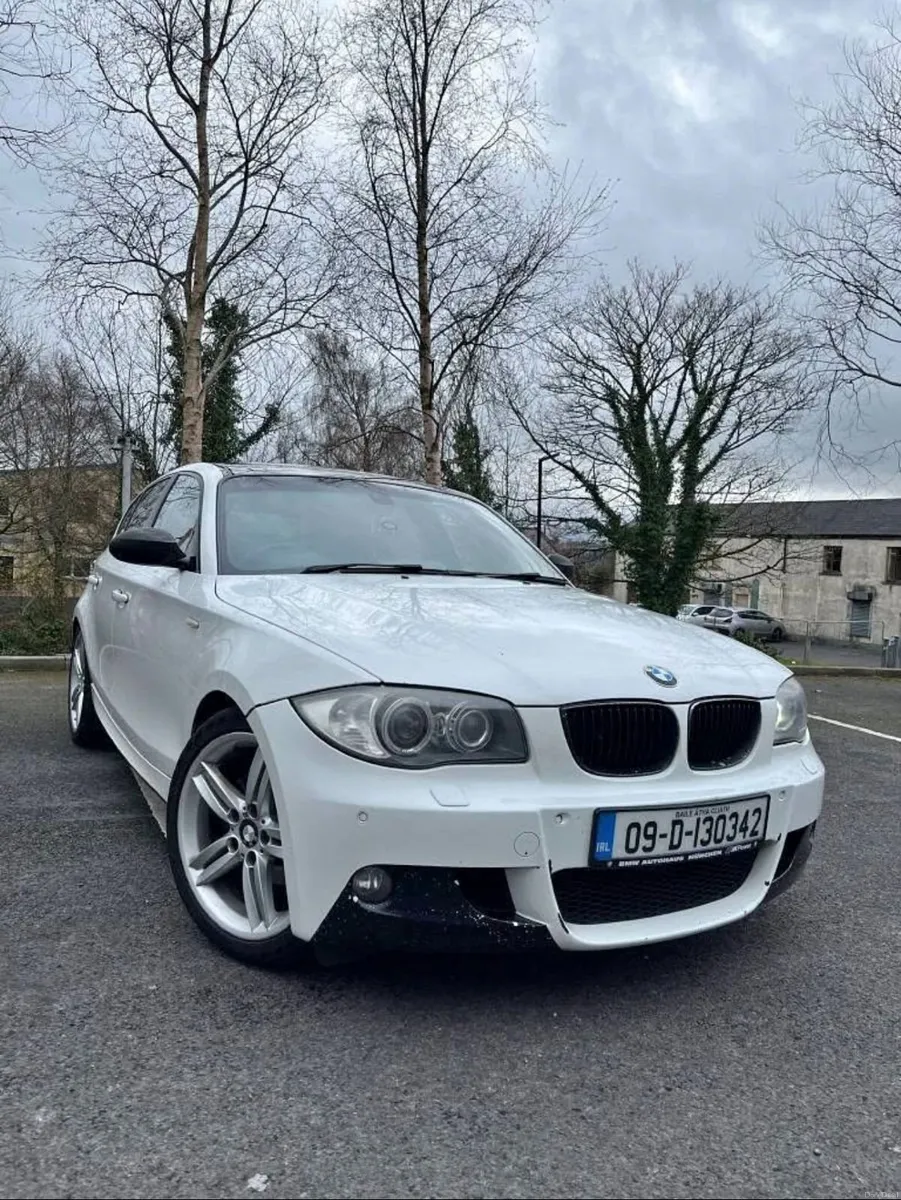 BMW 1-Series 2009 - Image 3