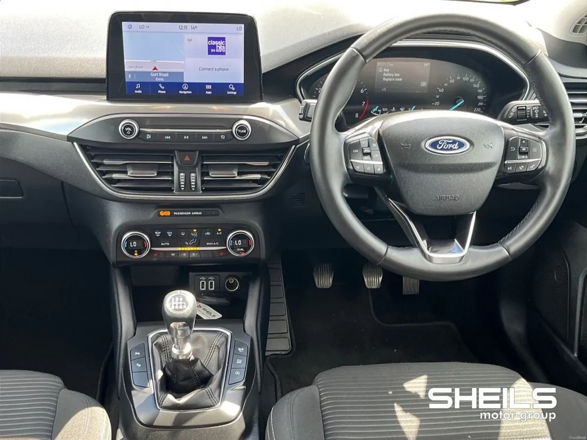 Ford Focus *Heated Seats - Reverse Camera* 1.0 Pet - Image 3