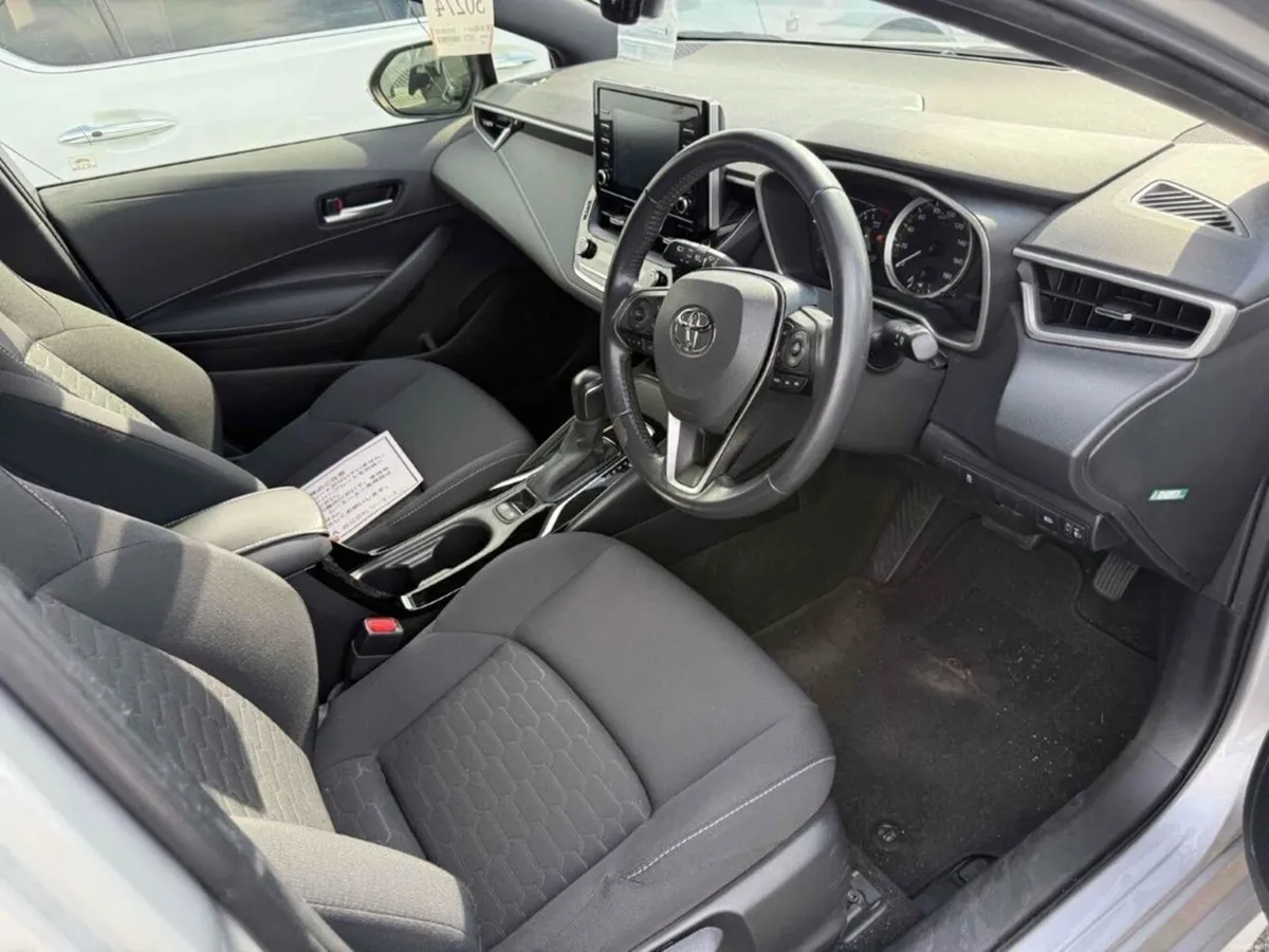 Toyota Corolla SPORTS HYBRID G SPEC - FACTORY ALLO - Image 3