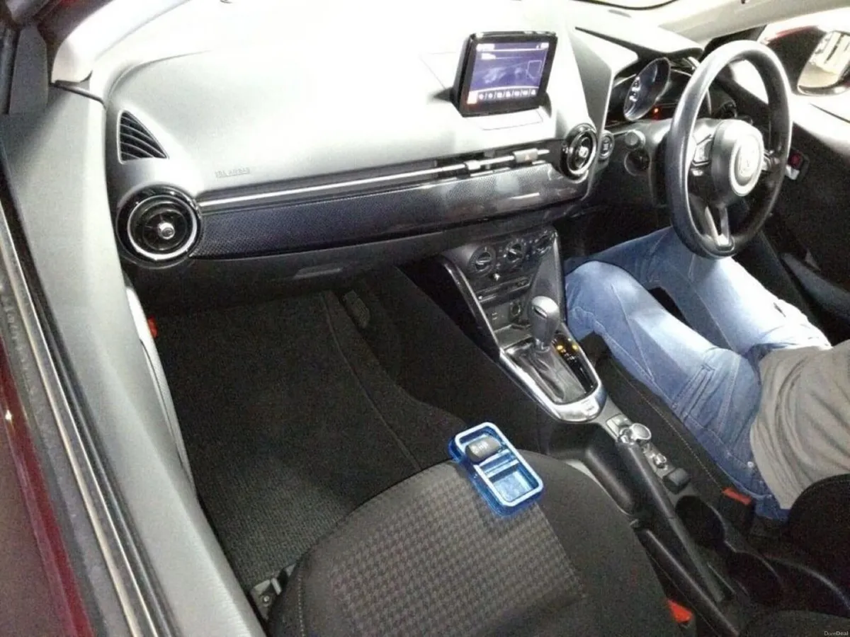 Mazda Demio 1.5 AUTOMATIC - 360 VIEW CAMERA - Image 3